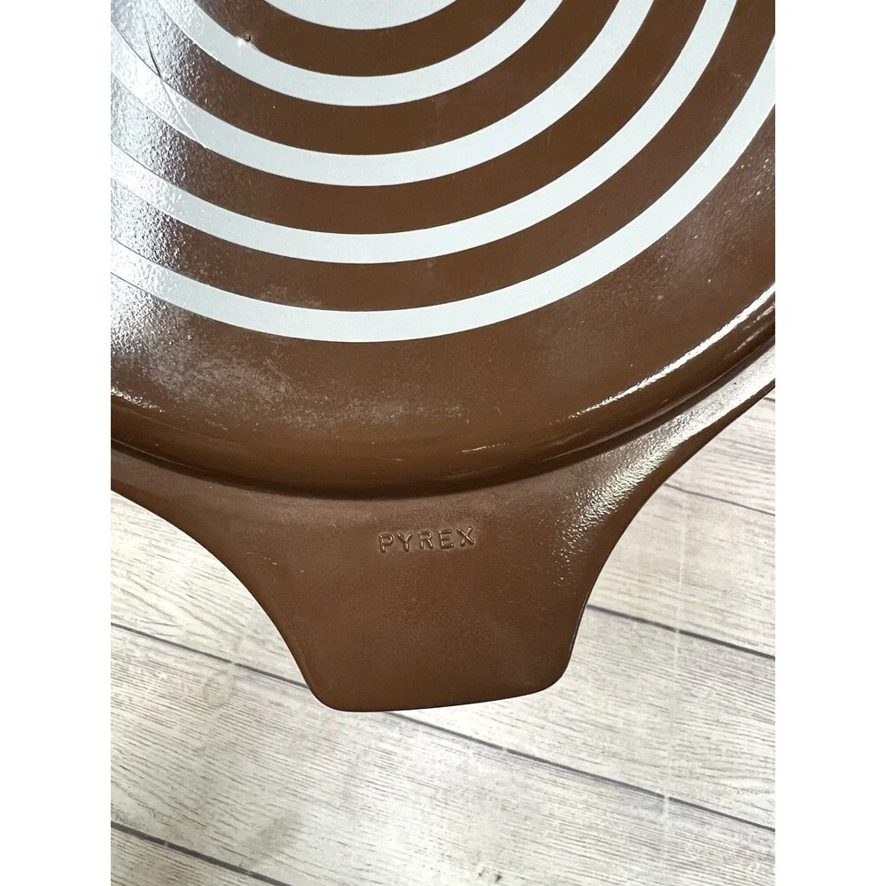 Vintage Pyrex Cosmopolitan Promotional Concentric Circle Dish LID ONLY